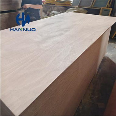 Komercialna vezana plošča Marine Grade